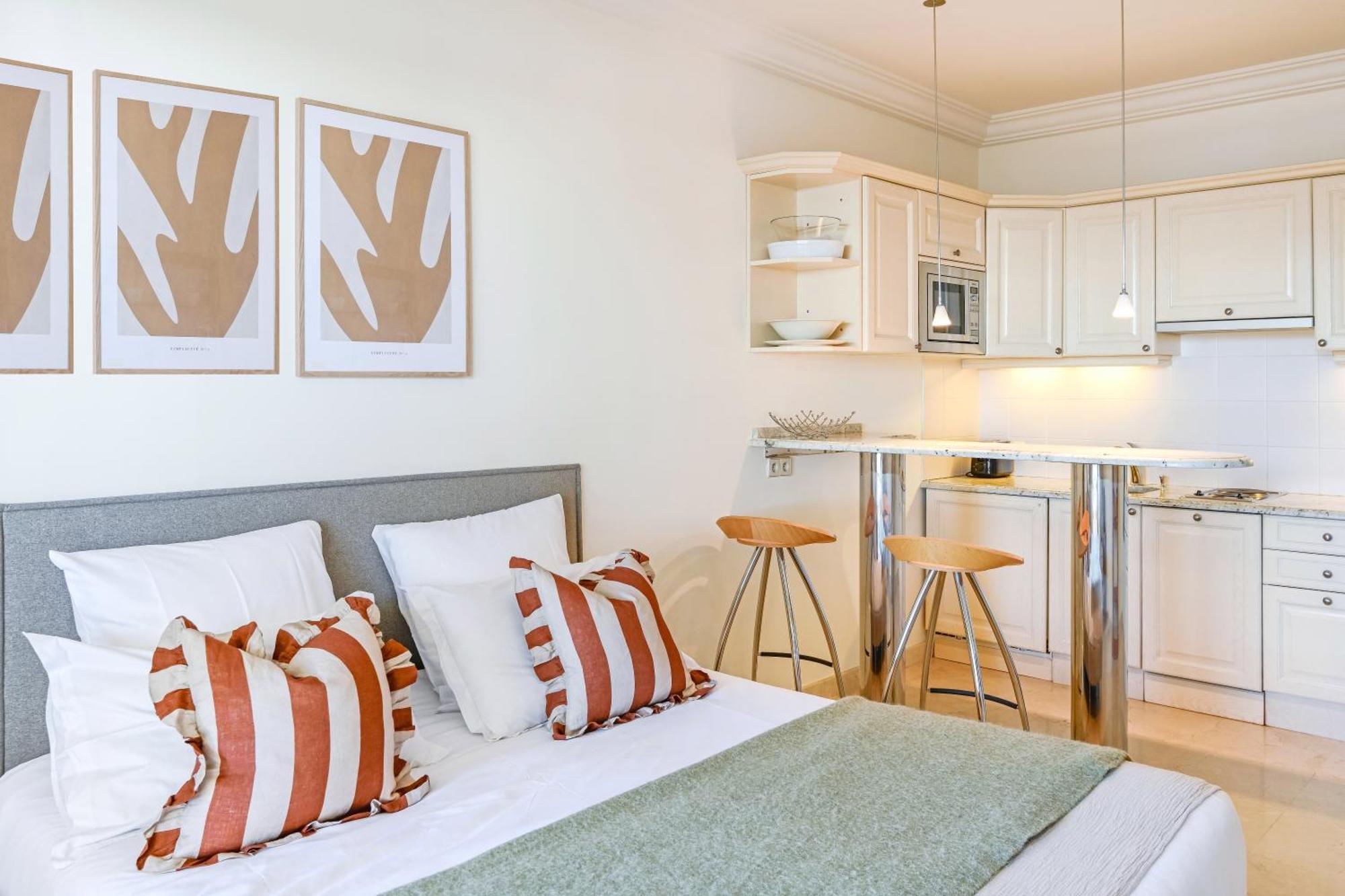 Buckingham & Lloyds - Appartement Cannes