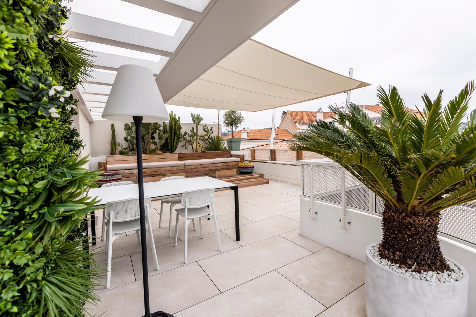 The Rooftop By Connexion Cannes