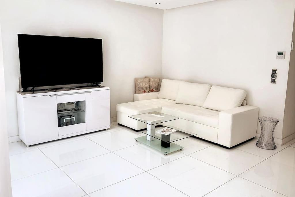 Croisette 1 Mn 2 Bedroom W/ Terrace Olam