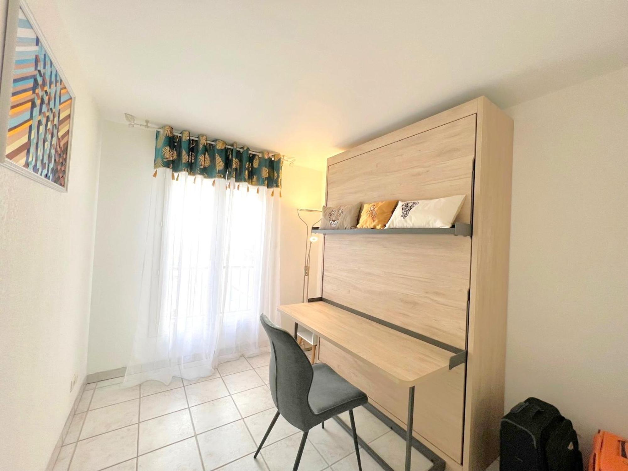 Palazzio 3, Quartier Vieux Port Avec Parking, By Welcome To Apartment *