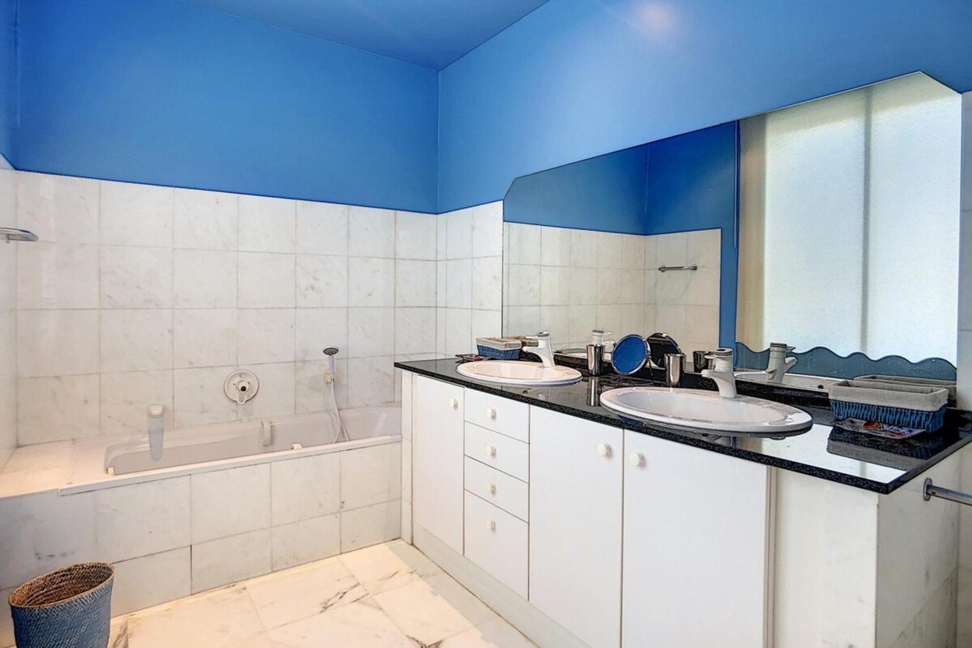 Superb 2 Bedroom With Sea View On The Croisette Apartment *