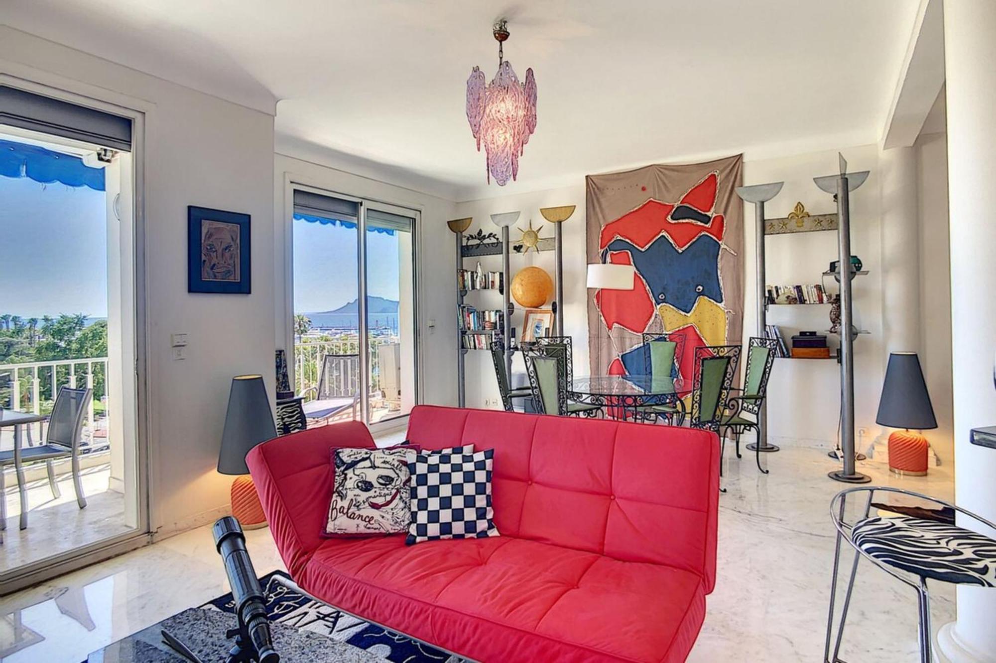 Apartment Superb 2 Bedroom With Sea View On The Croisette Cannes