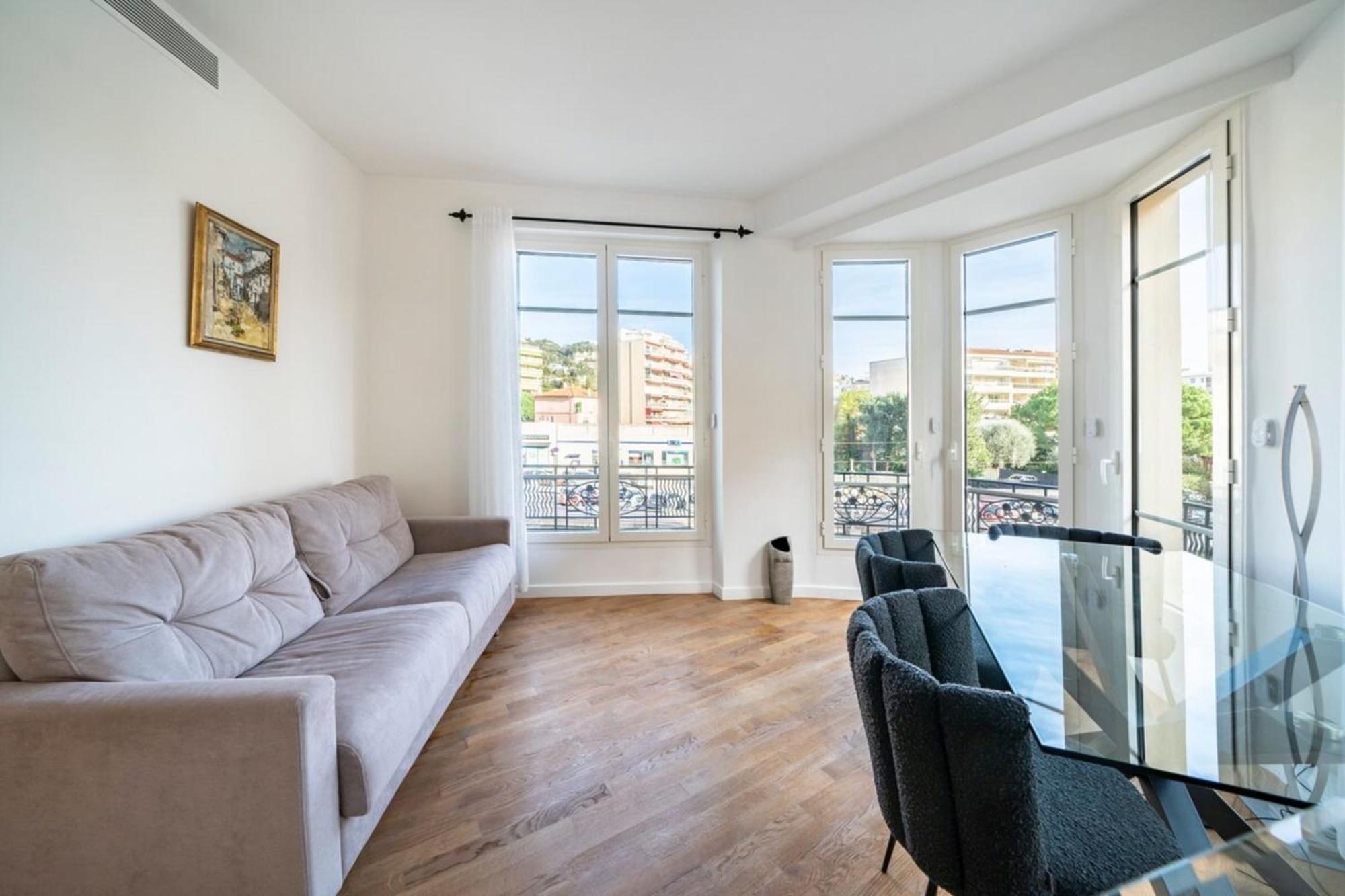 Wonderful 2 Bedroom Apartment *