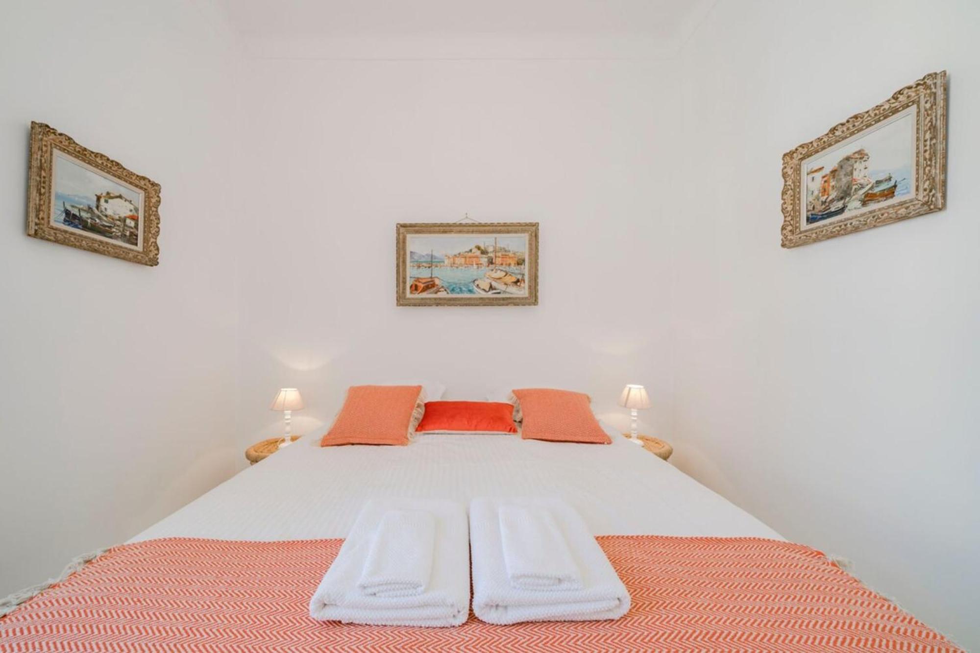 Wdf 2 Bedrooms Heart Of