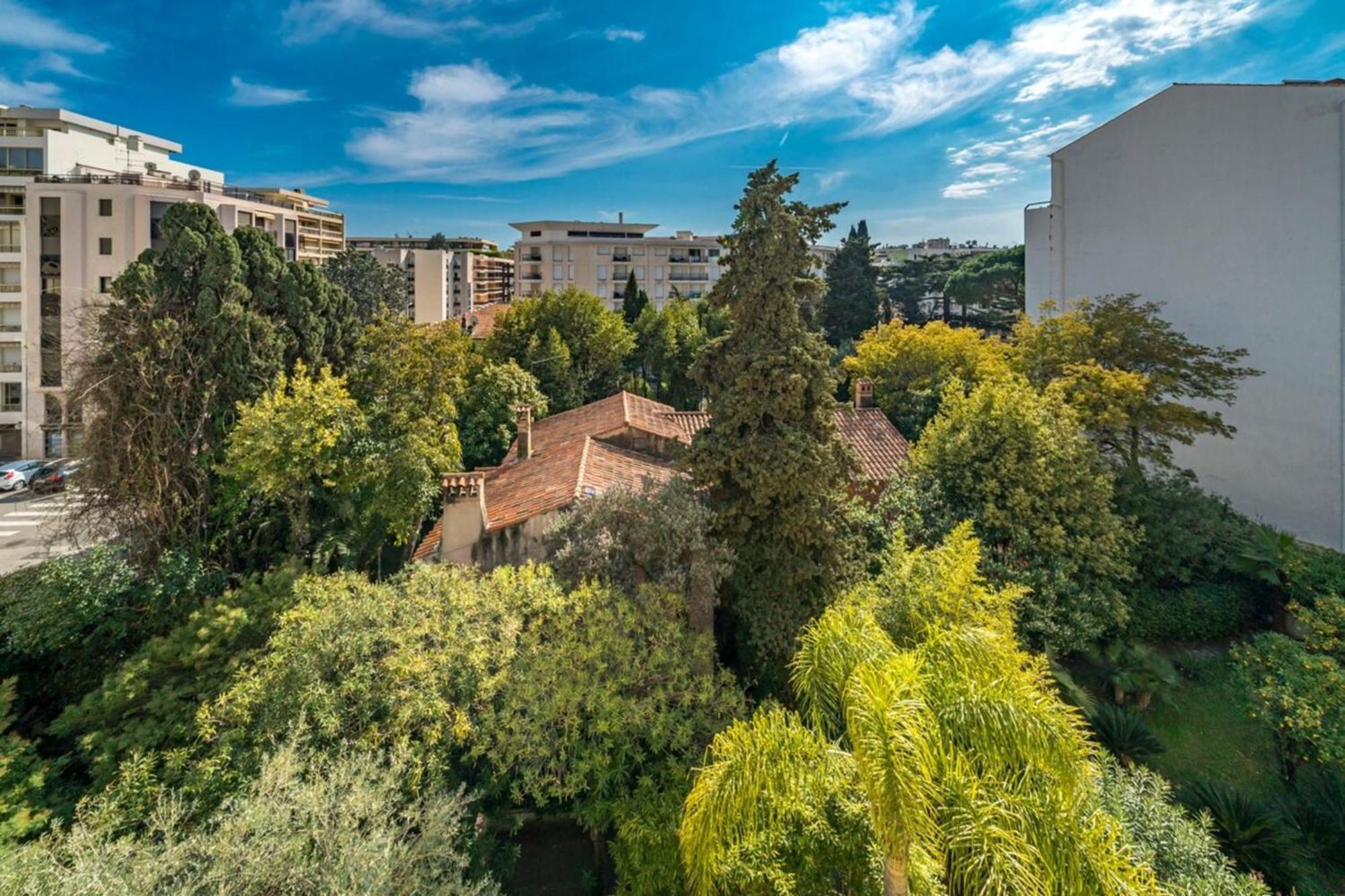 Wdf 2 Bedrooms Heart Of Apartment Cannes