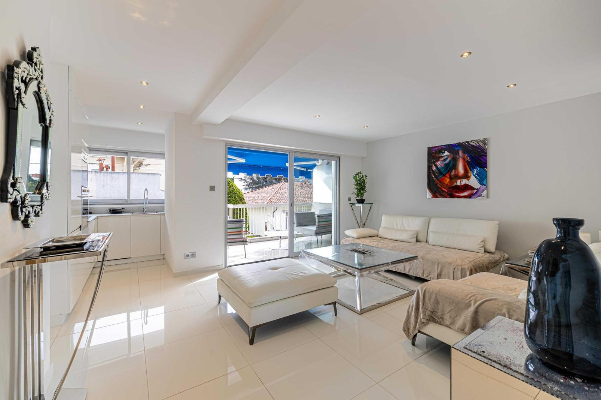 Apartment Beautiful With Sunny Terrace Cannes