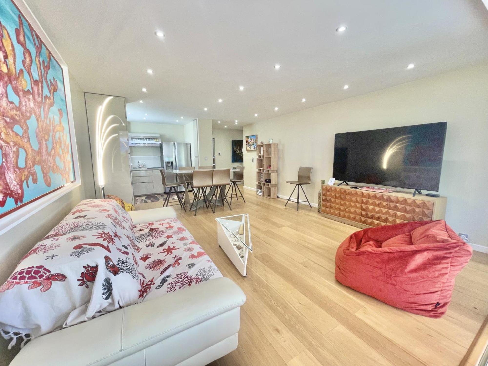 Apartment Rosalia Luxury 3 Bedrooms Near Beaches By Welcome To