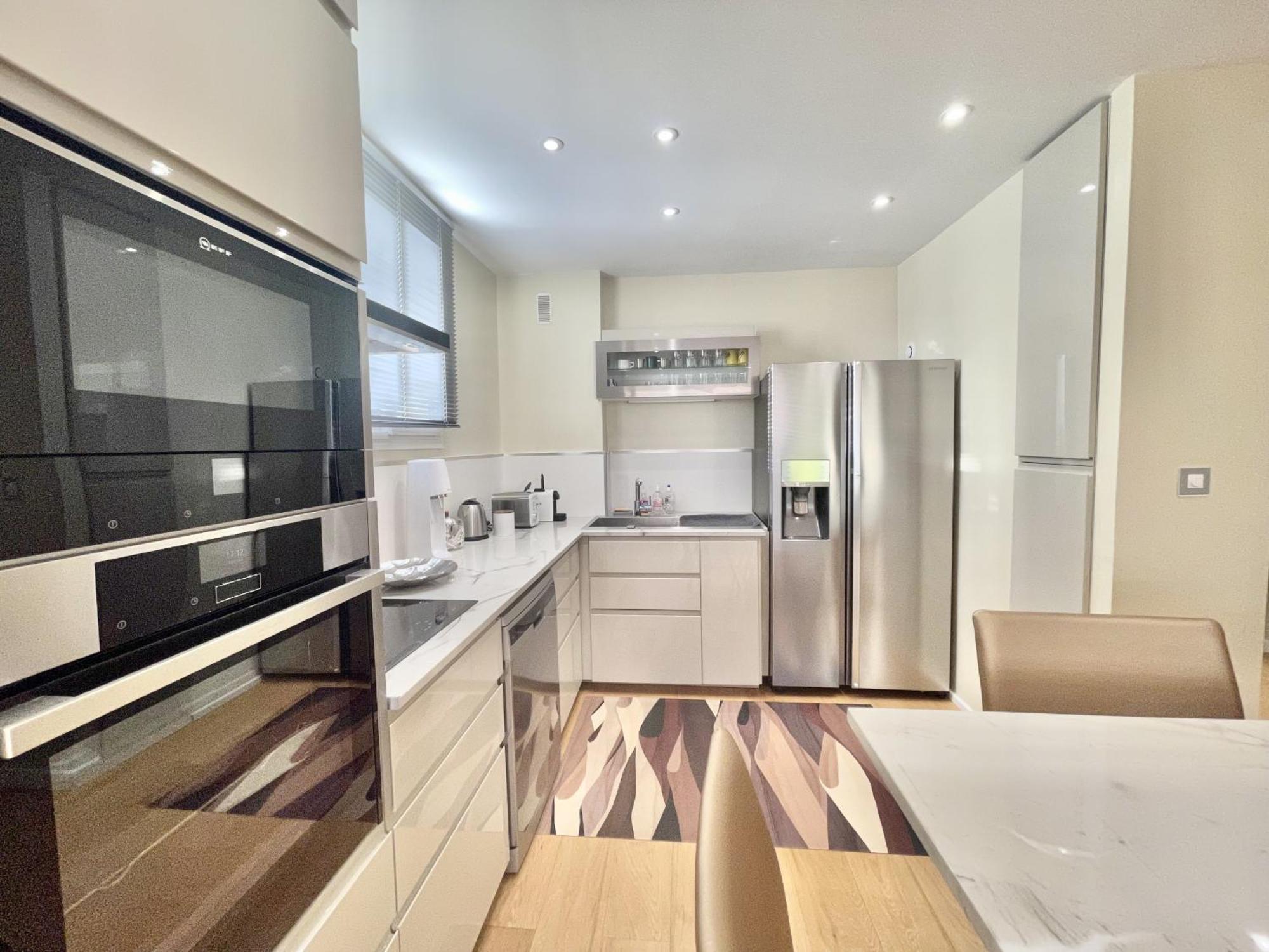 Rosalia Luxury 3 Bedrooms Near Beaches By Welcome To Apartment