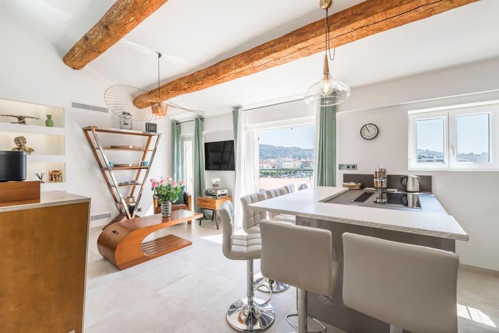 Facing D Port Of Duplex With A View Appartement