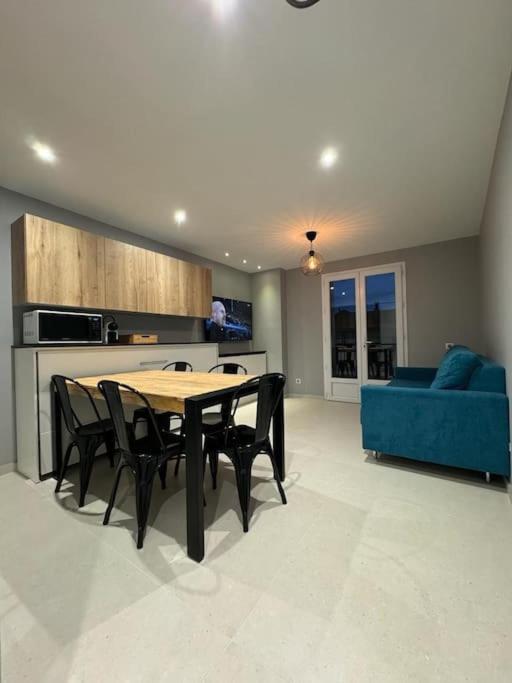 Suite Suquet Plage - 5 Places