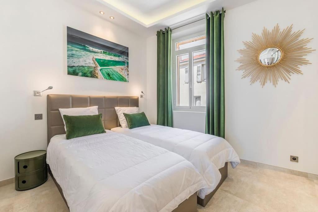 Apartment Wow View! 2br Facing Old Port 4th Floor Olam Cannes