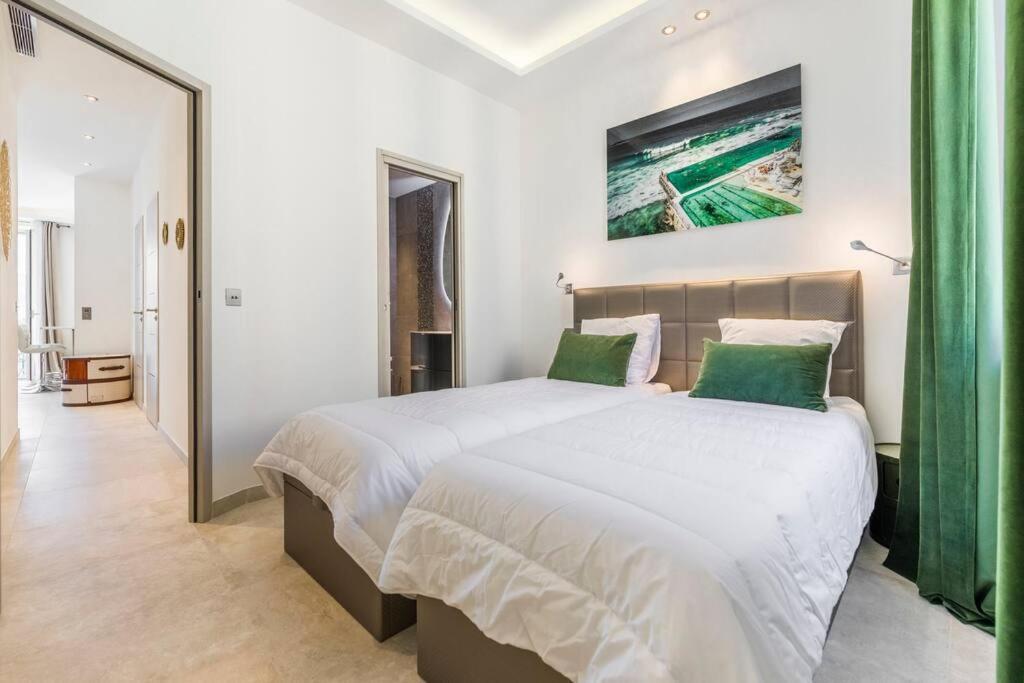 Wow View! 2br Facing Old Port 4th Floor Olam *