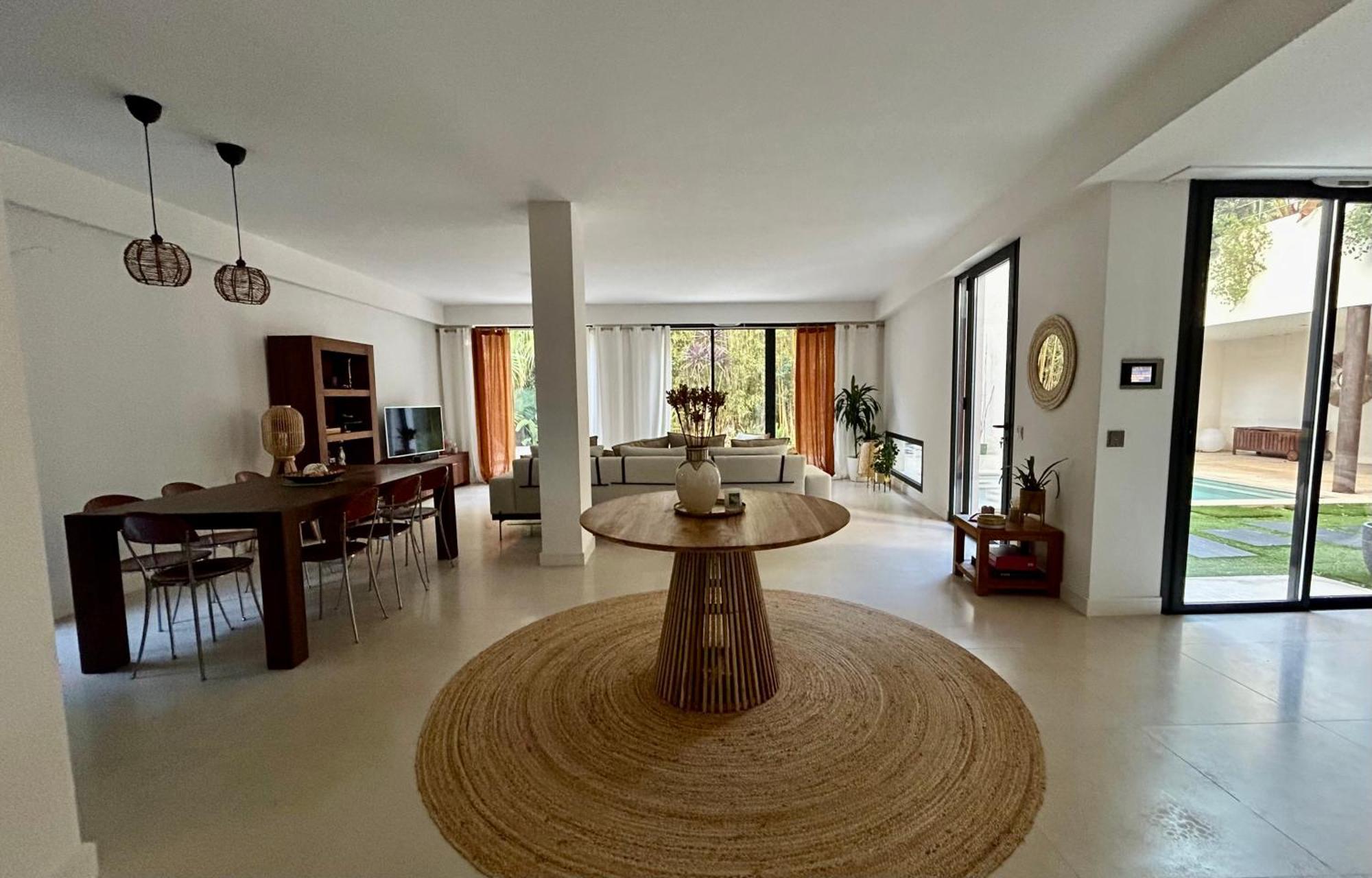 Pousada Rumah Bali Cannes