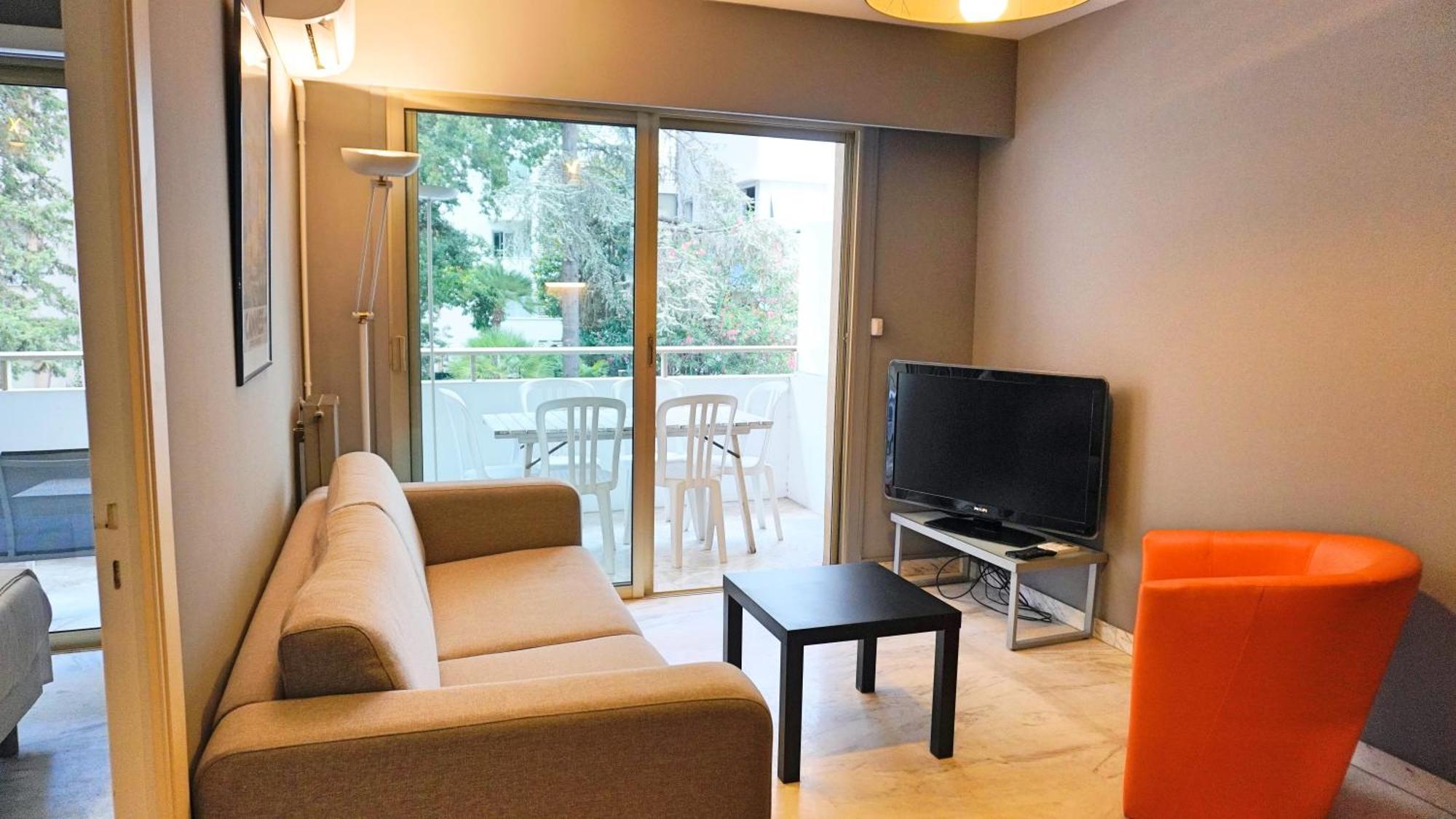 Apartment Proche Croisette, T2 Avec Terrasse, By Palmazur