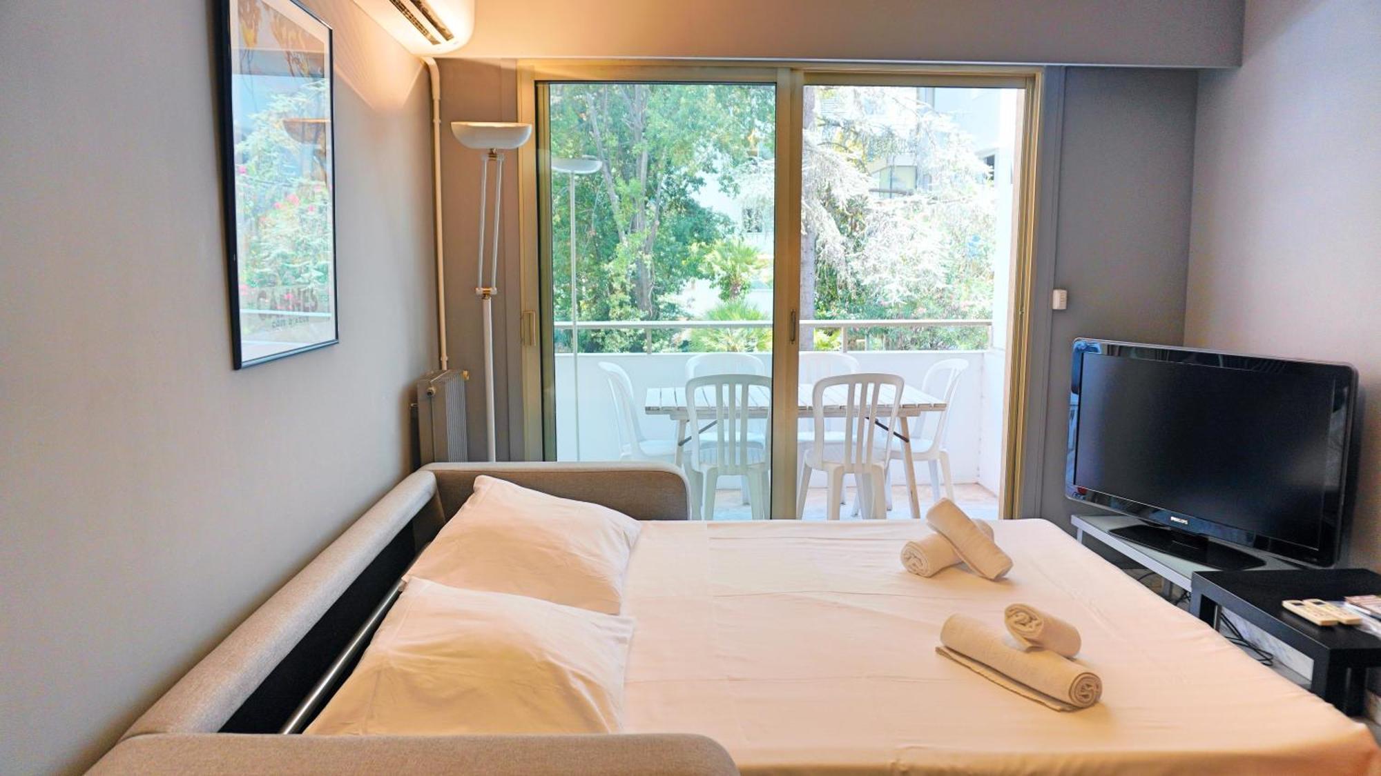 Proche Croisette, T2 Avec Terrasse, By Palmazur Apartment Cannes