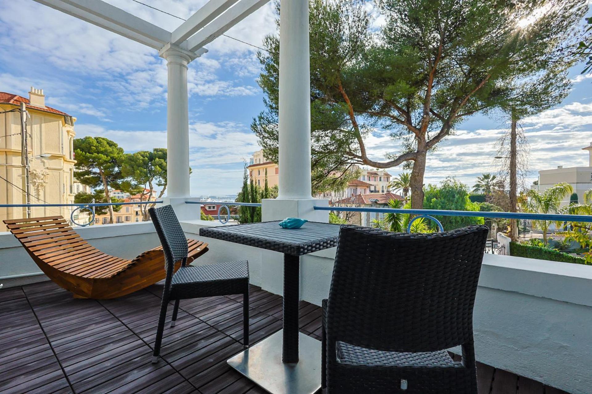 1er 3* Cannes