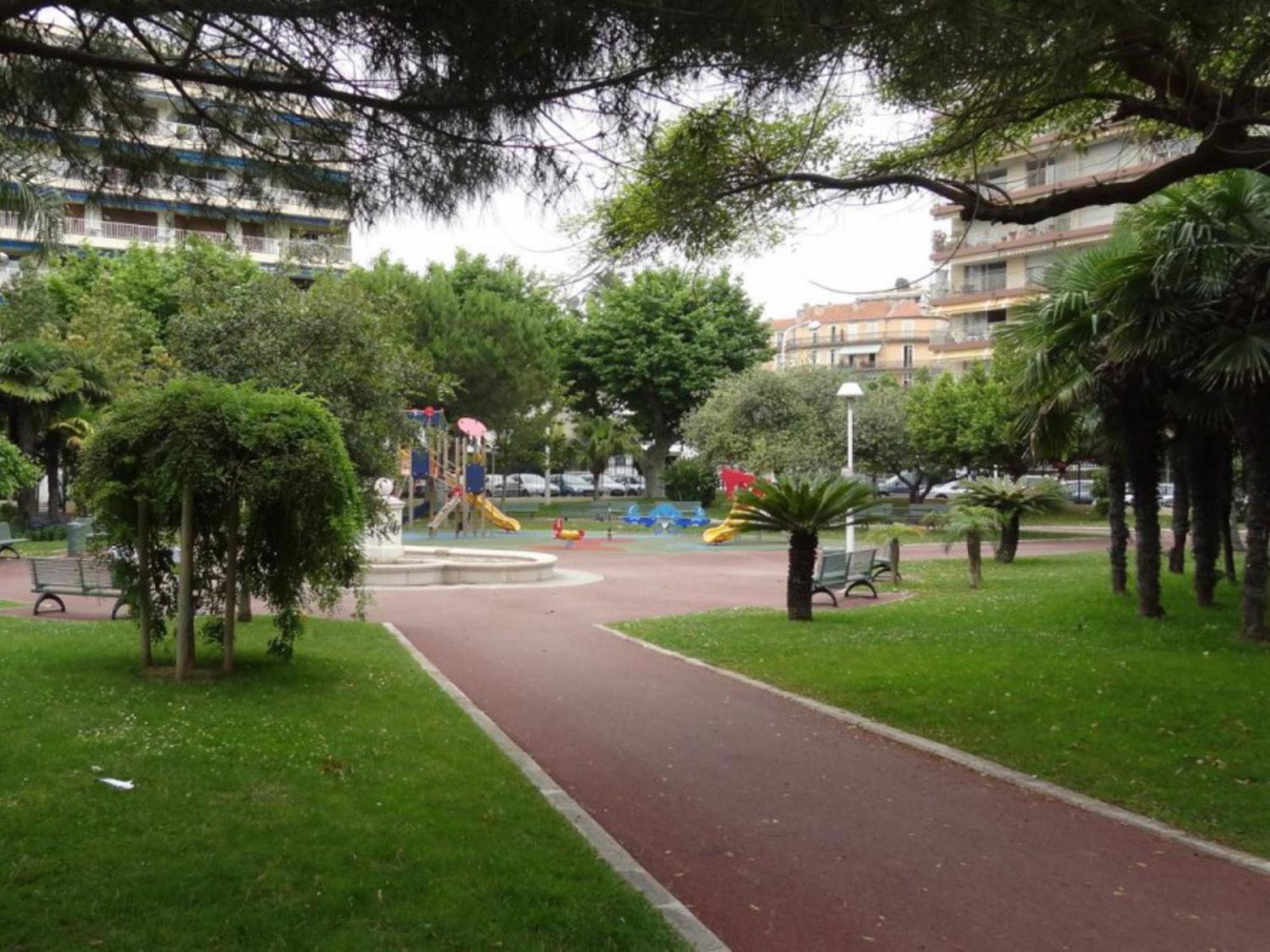 Apartment 2p Avec Piscine A 150 M Proche Palais Cannes