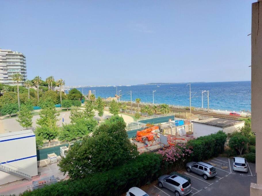 Apartment Bocca Baie T2 En Bord De - Axelle Loc