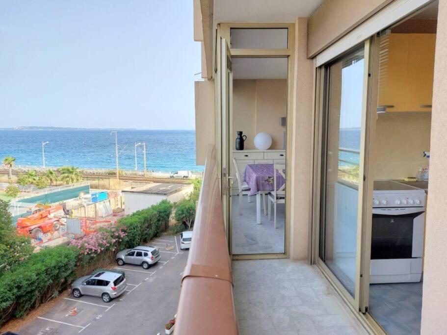 Bocca Baie T2 En Bord De - Axelle Loc * Cannes