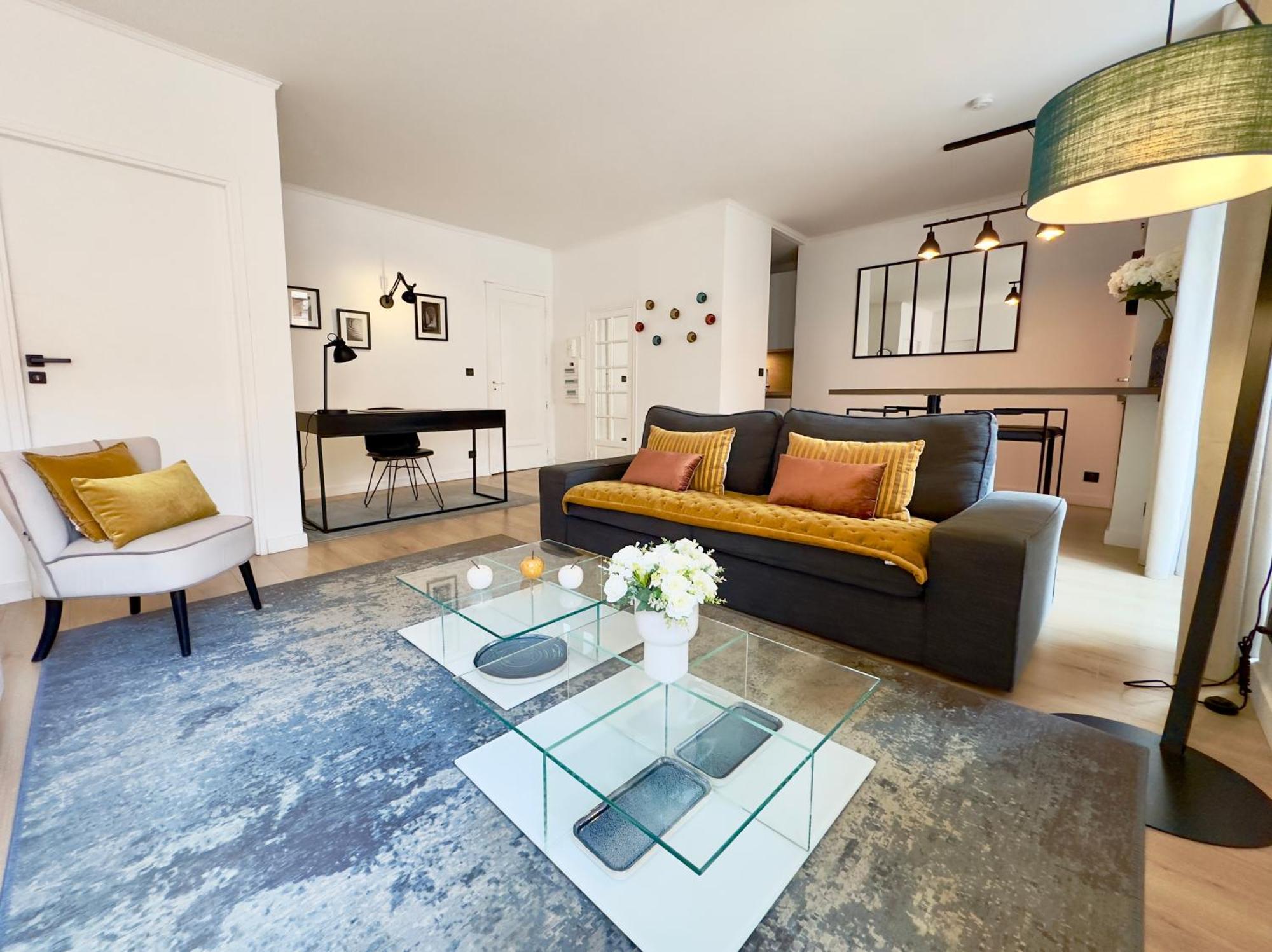 Superbe 3 Pièces 80m2 - Espace Bureau - 2mn Croisette *