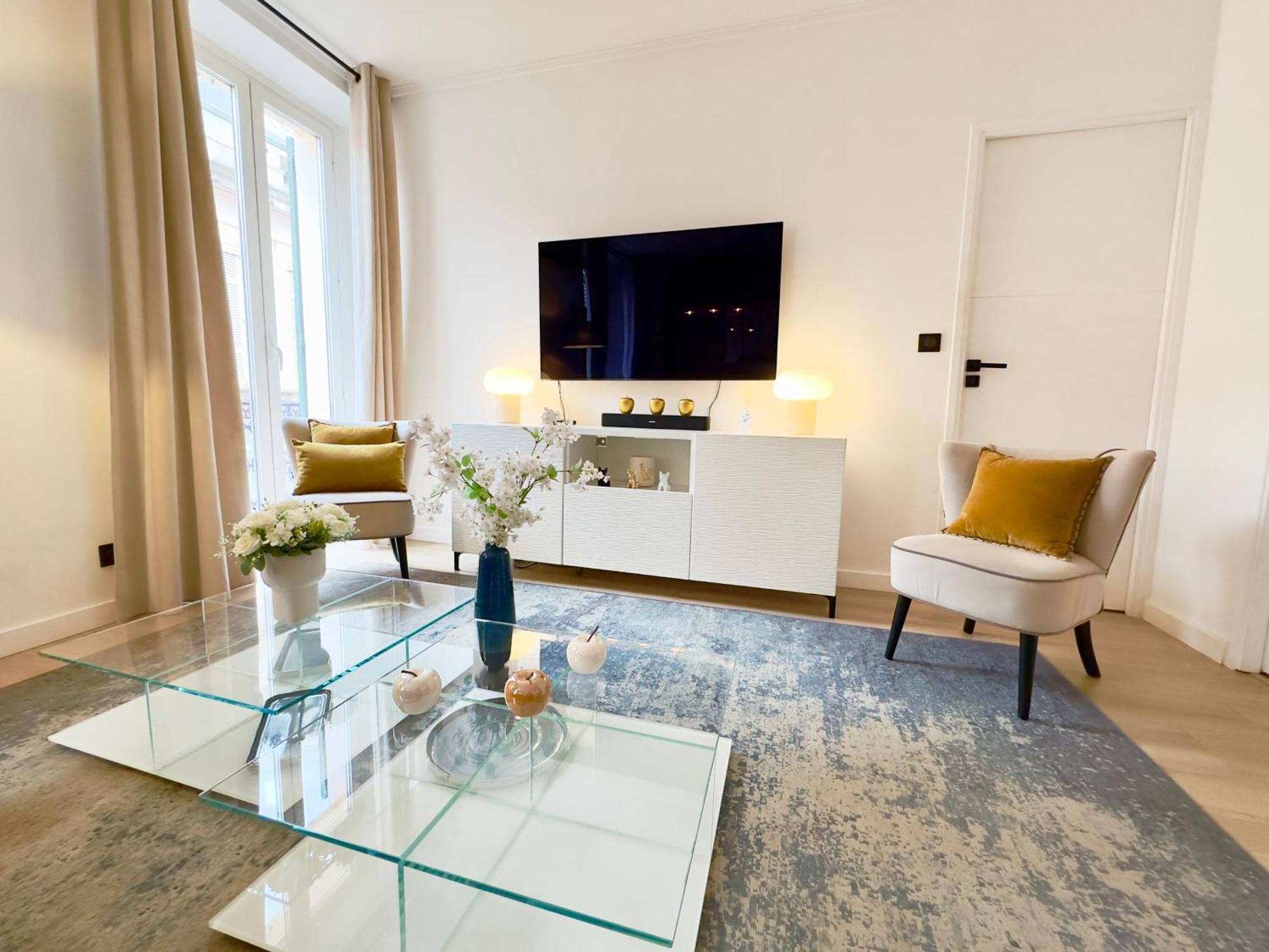 Superbe 3 Pièces 80m2 - Espace Bureau - 2mn Croisette Appartement *