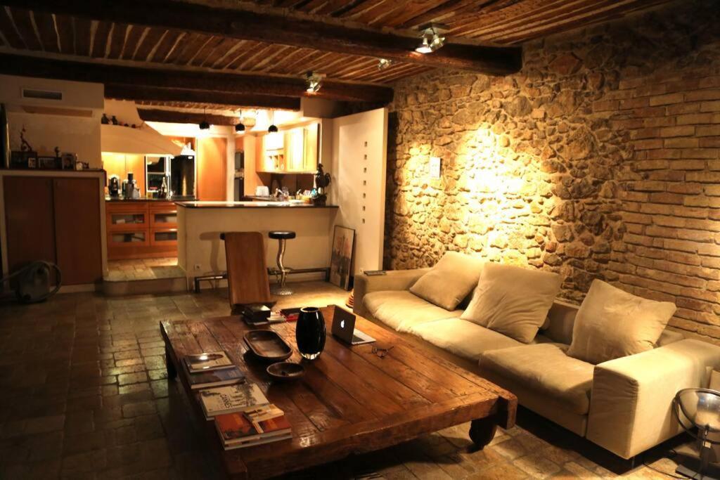 Apartment Triplex 150m2 Coeur Vieille