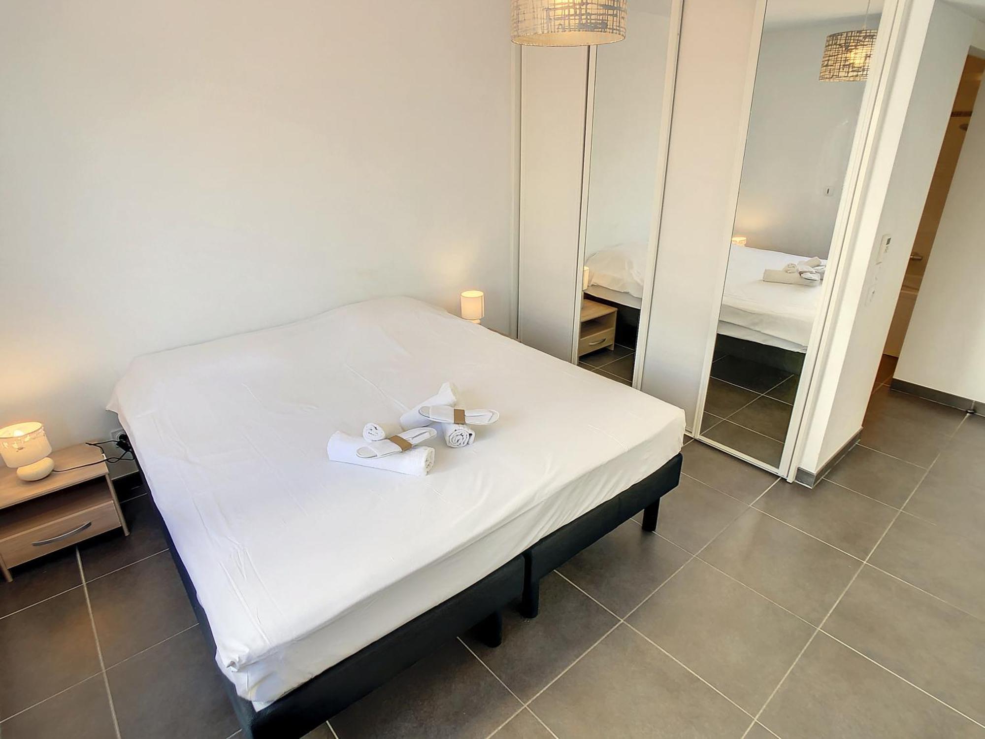 3 Bedrooms, 3 Bathrooms Lecerf 411 Cannes