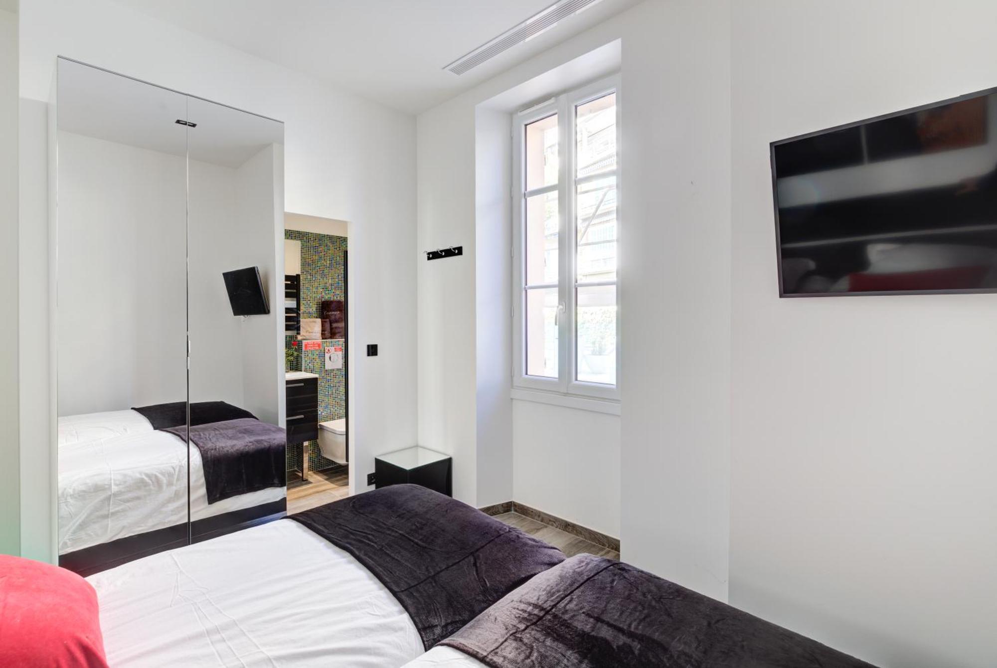 Apartment Cocoon In Sea View. *