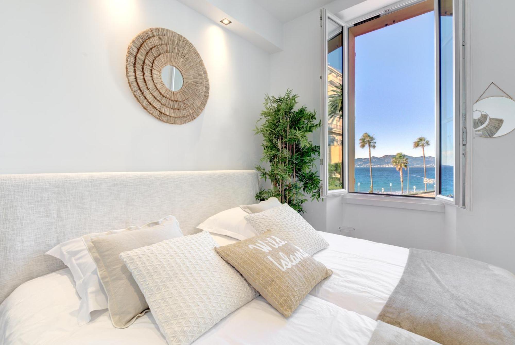 Apartment Cocoon In Sea View. *