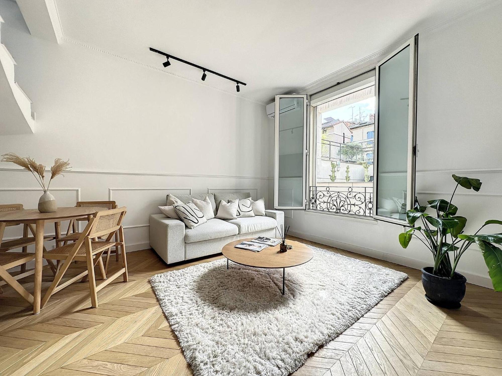 : Duplex A 5 Minutes A Pied Du Palais Des Festivals Apartment Cannes