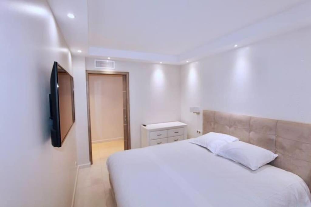 Croisette - Wonderfull 3 Bedrooms Apartment *