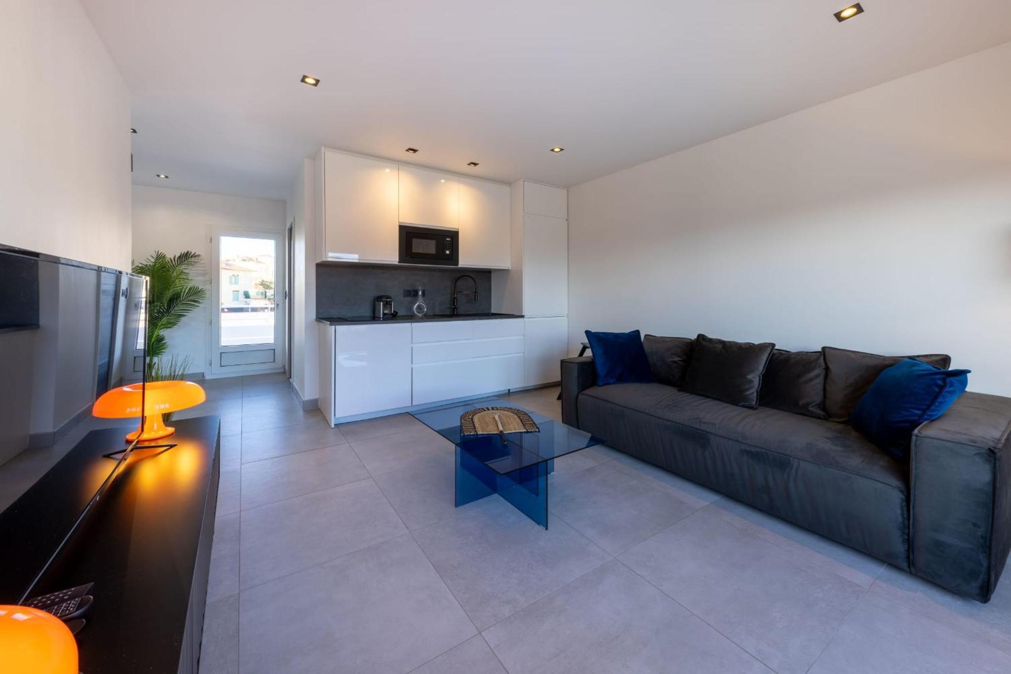 06az - With Terrace - 10min From Palais * Cannes