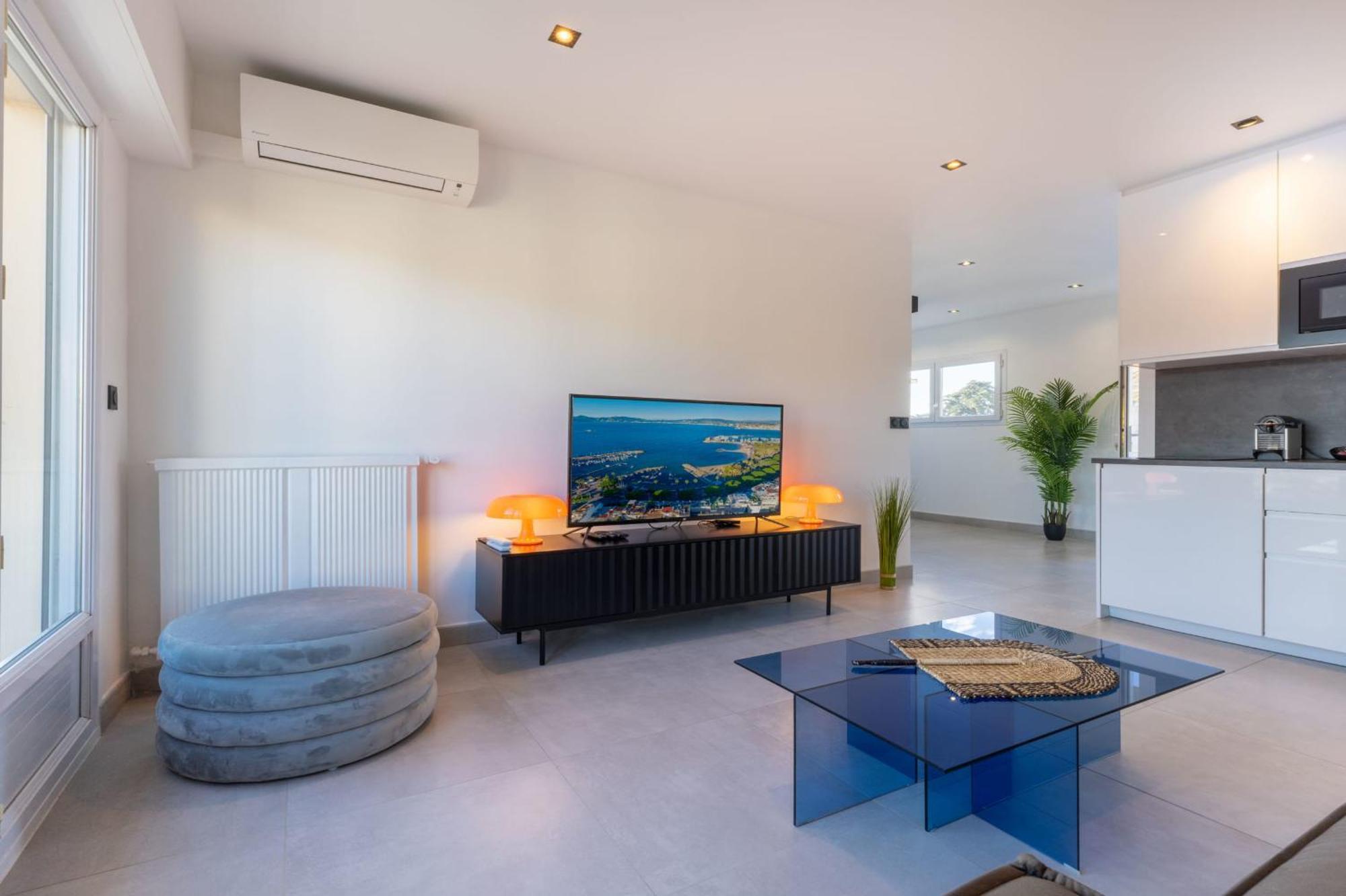Apartment 06az - With Terrace - 10min From Palais *