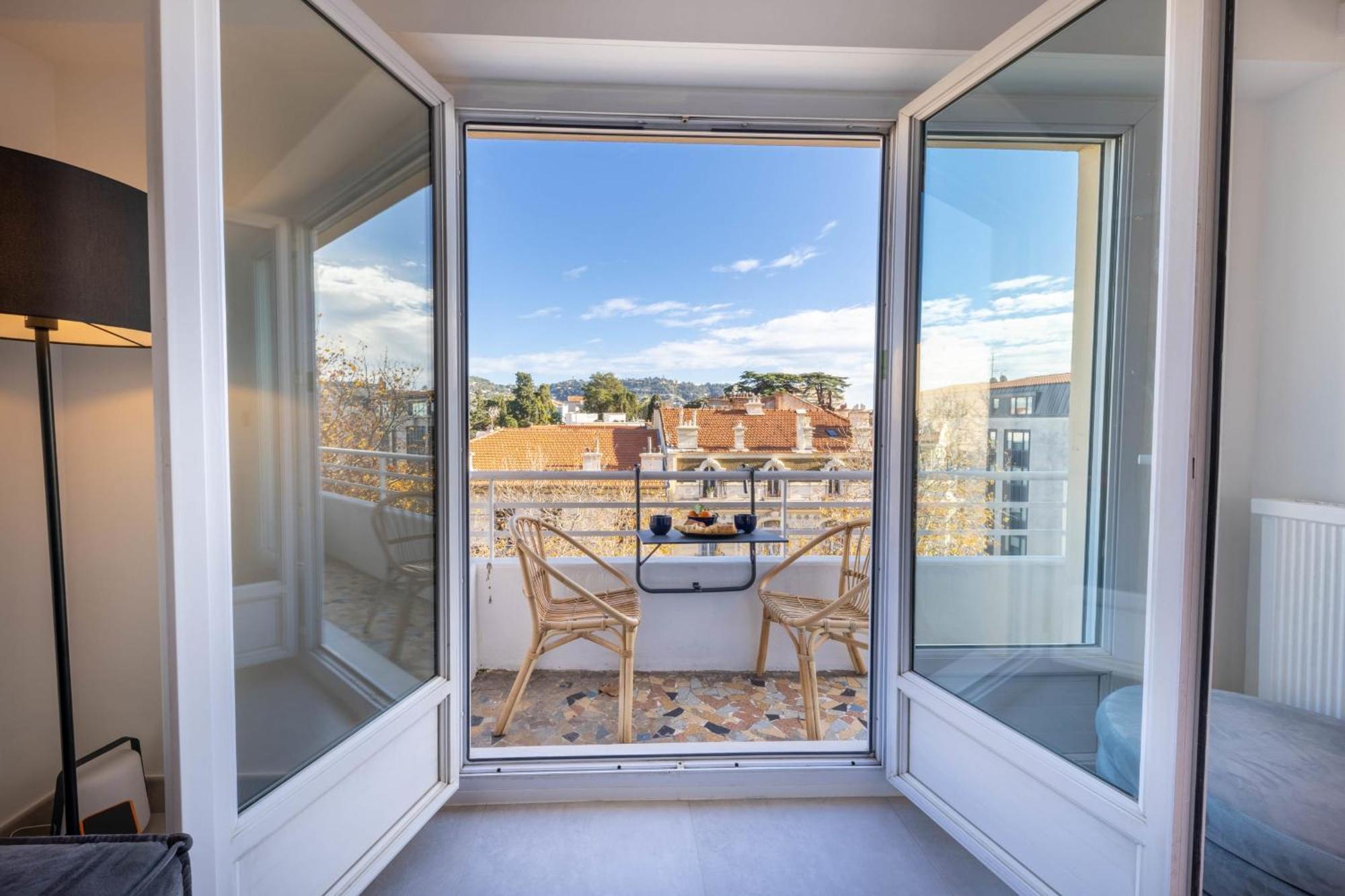 Apartment 06az - With Terrace - 10min From Palais *