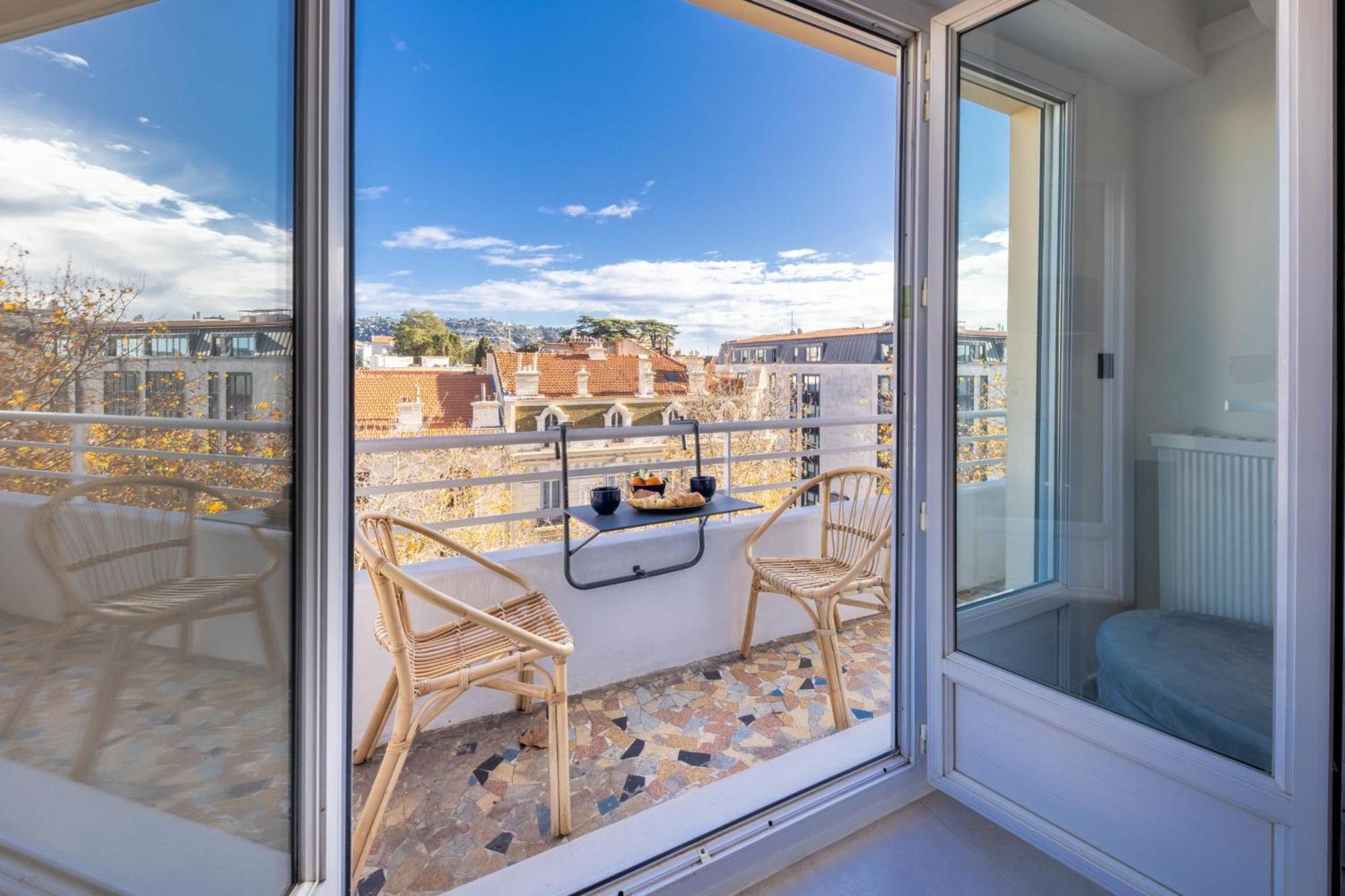 06az - With Terrace - 10min From Palais Apartment *