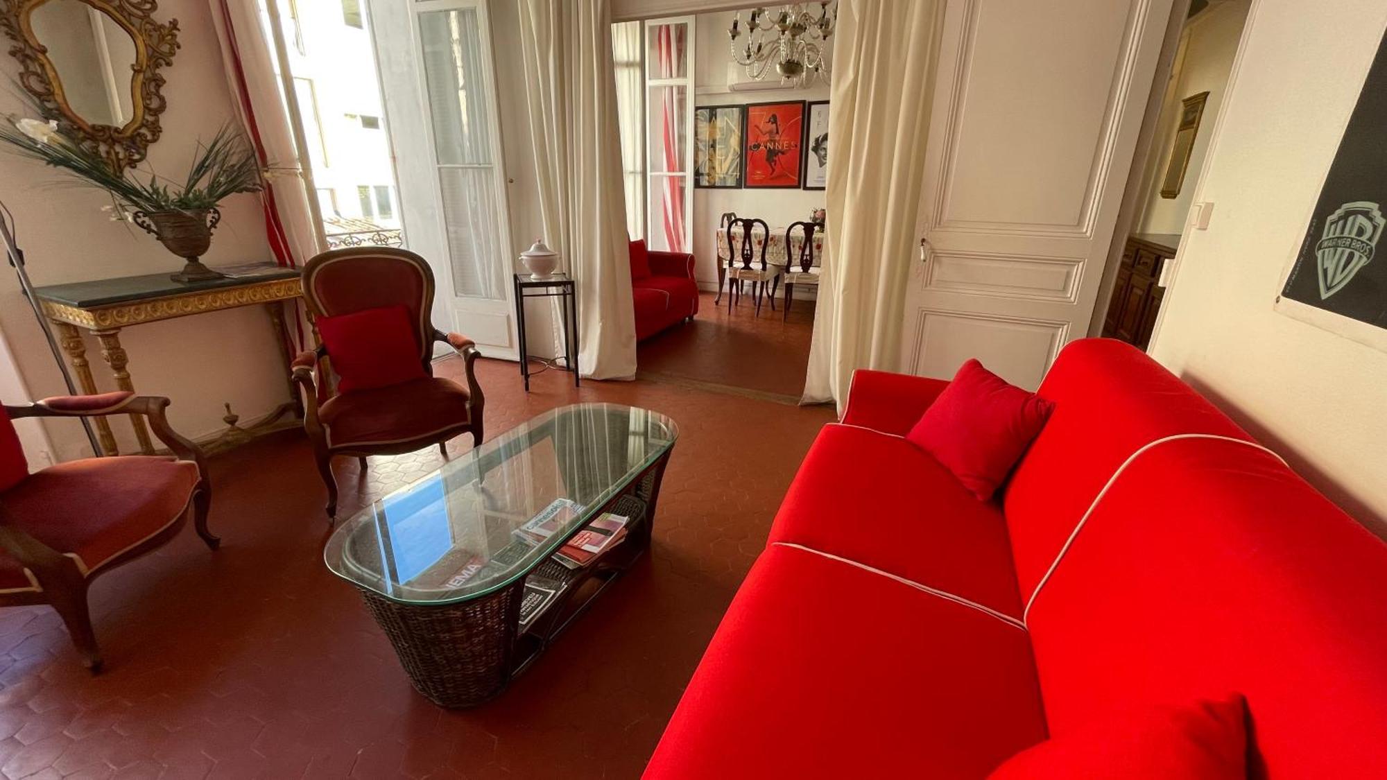 Apartment Large 2-room - Wifi, Air Conditioning Cannes