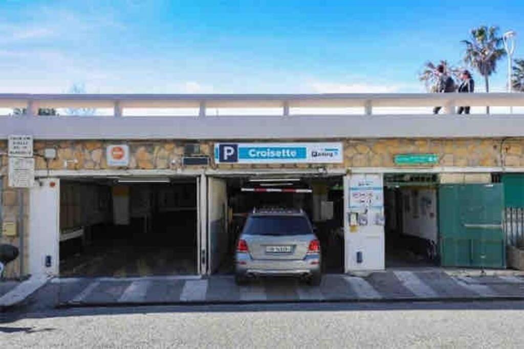 Mythique Miramar Croisette Terrasse Clim Parking Wifi Apartment *
