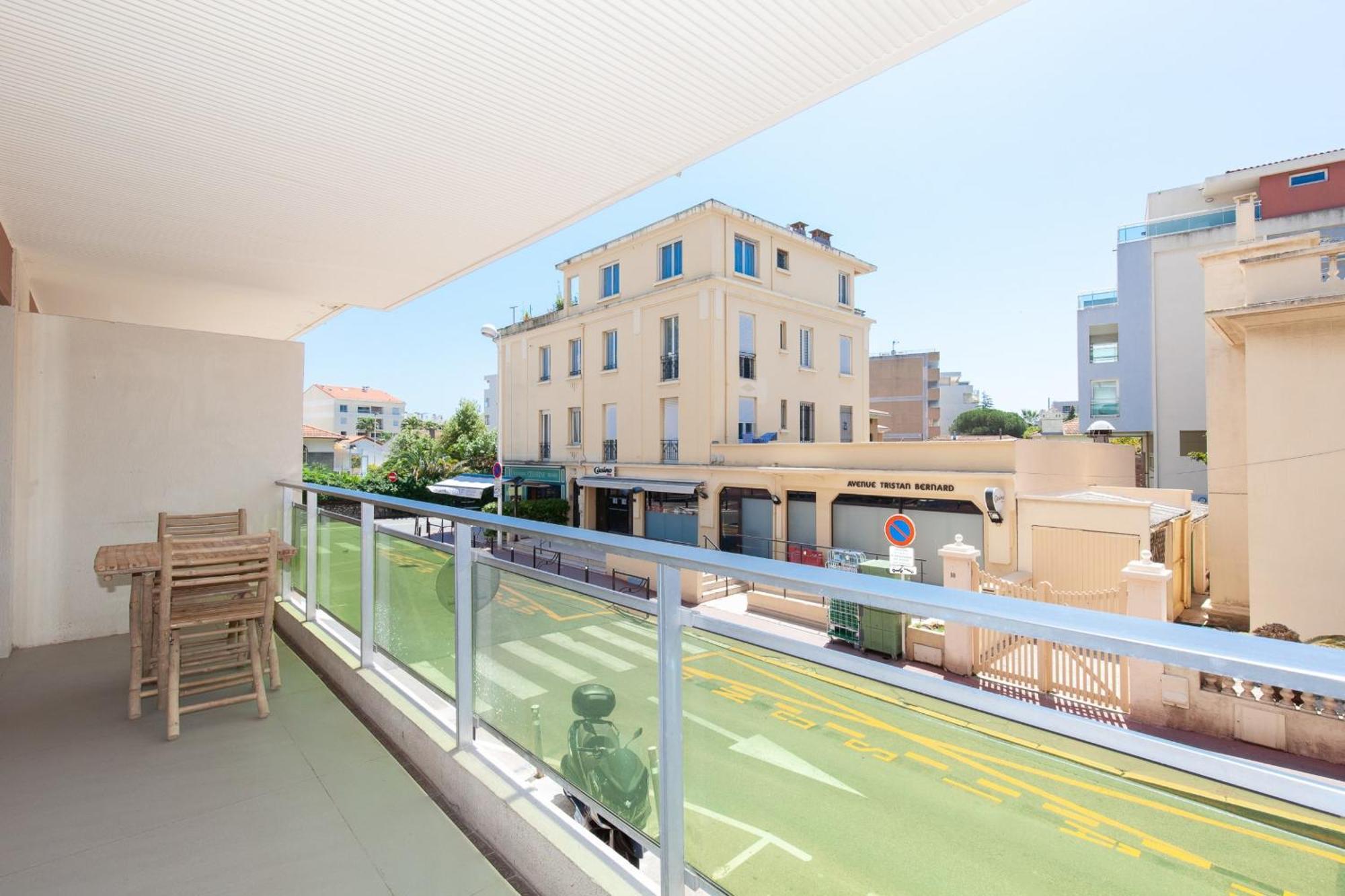 2-br 2 Minutes From The Parking Cannes
