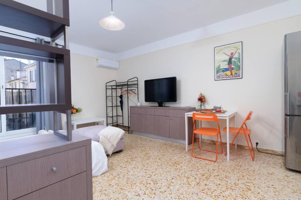 Apartment Le Tassigny By Apirent #central #calme #climatisation #wifi Cannes