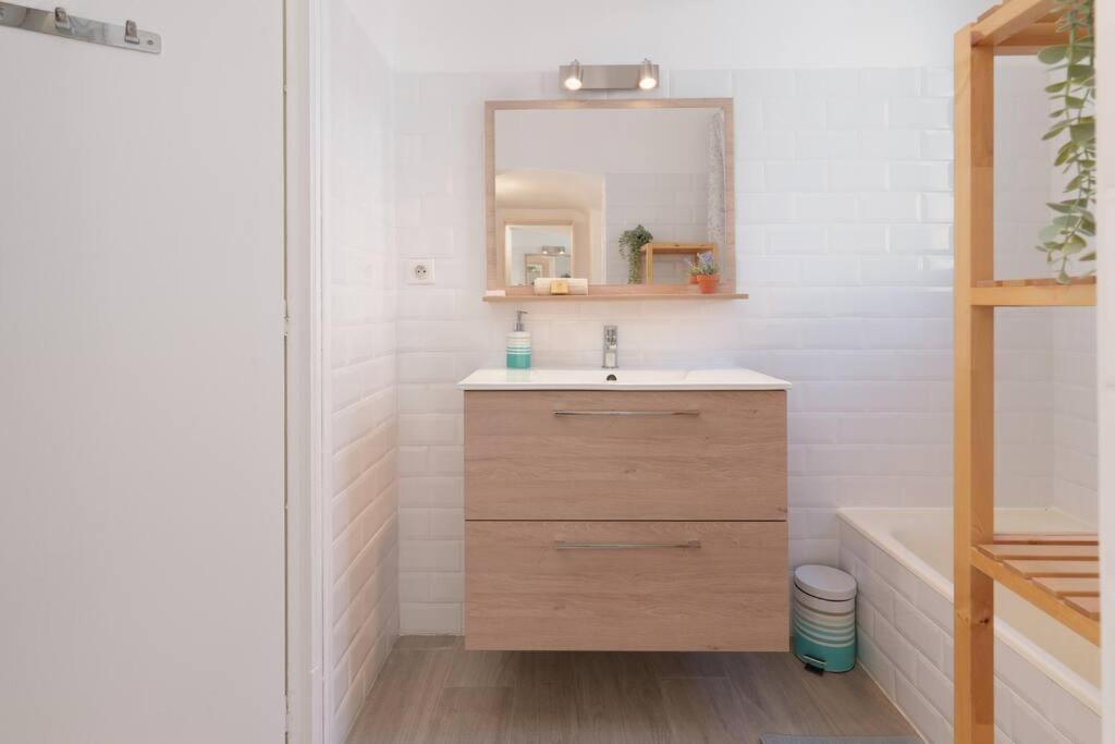 Apartment Le Tassigny By Apirent #central #calme #climatisation #wifi *
