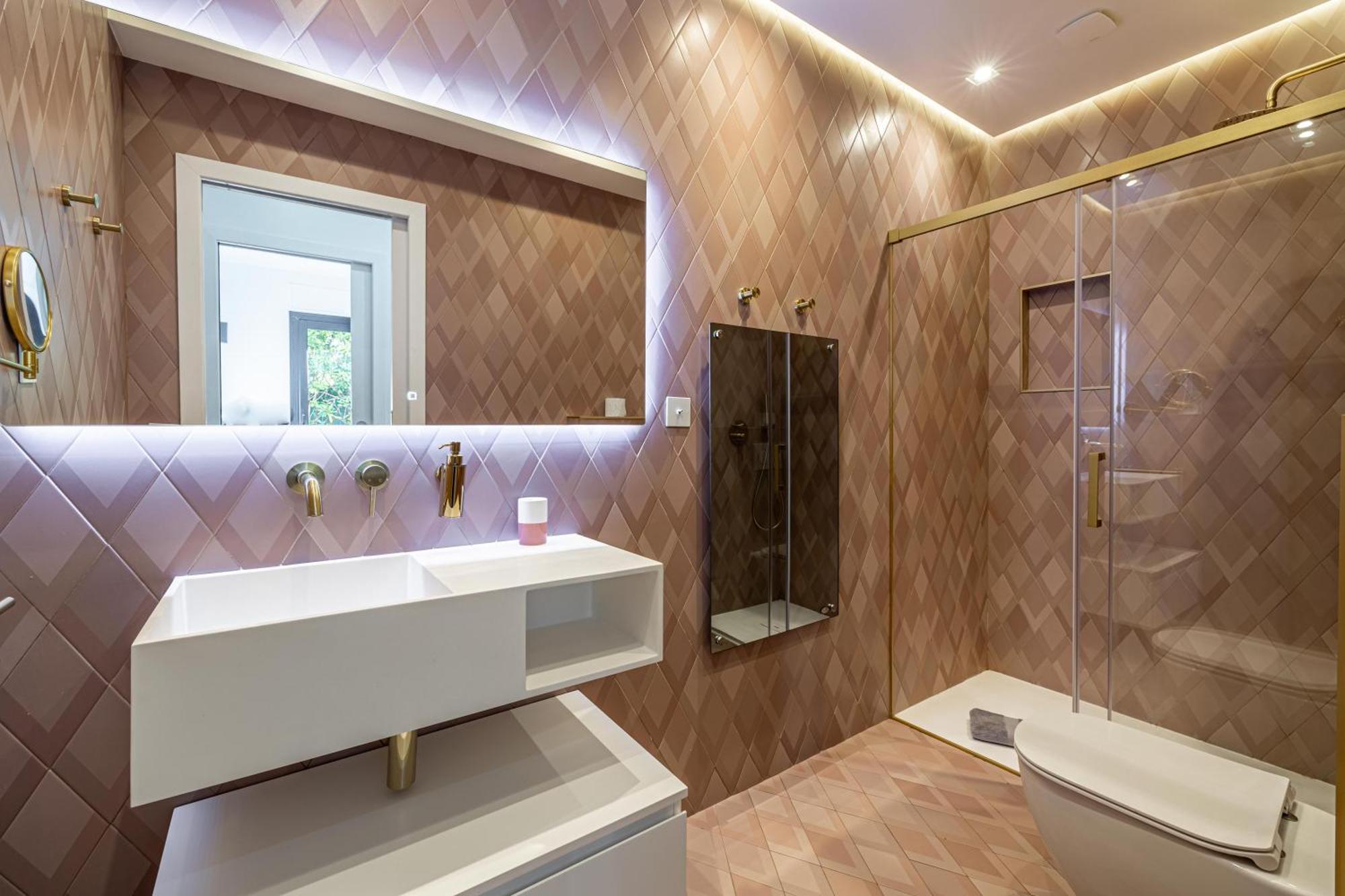 Luxurious With Heated Pool 6br-12p - *