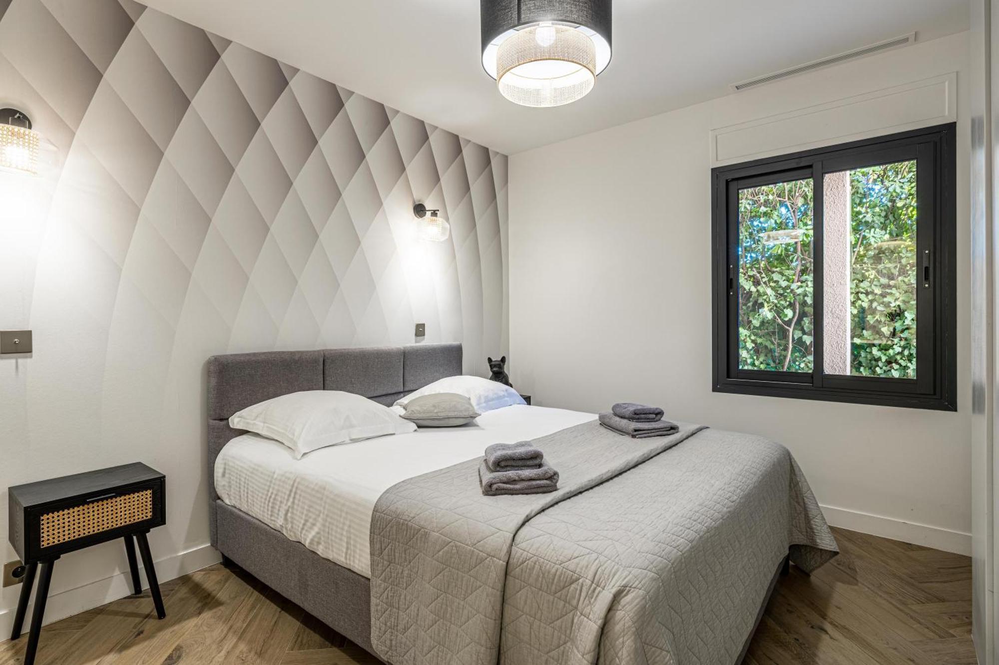 Luxurious With Heated Pool 6br-12p - Villa