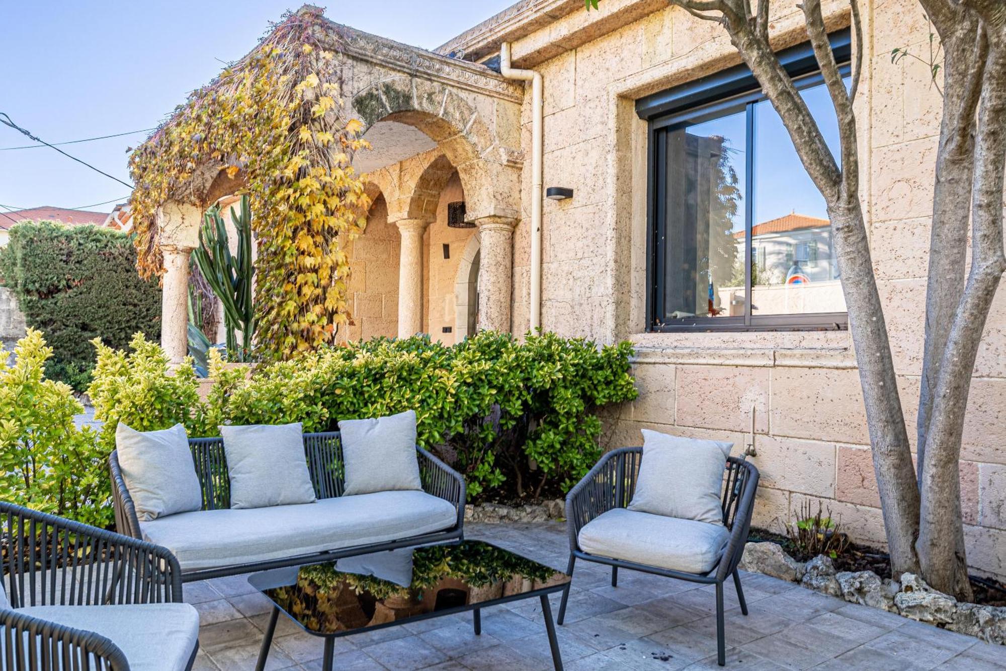 Luxurious With Heated Pool 6br-12p - Cannes