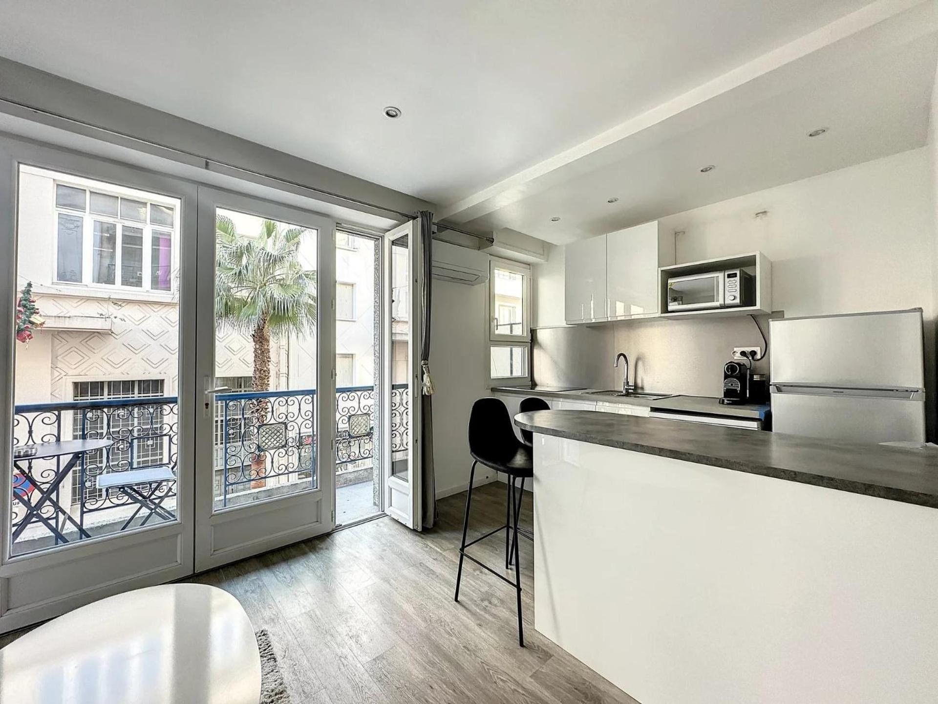 Apartment Superbe Avec Terrasse Centre-ville Et A 5 Min *