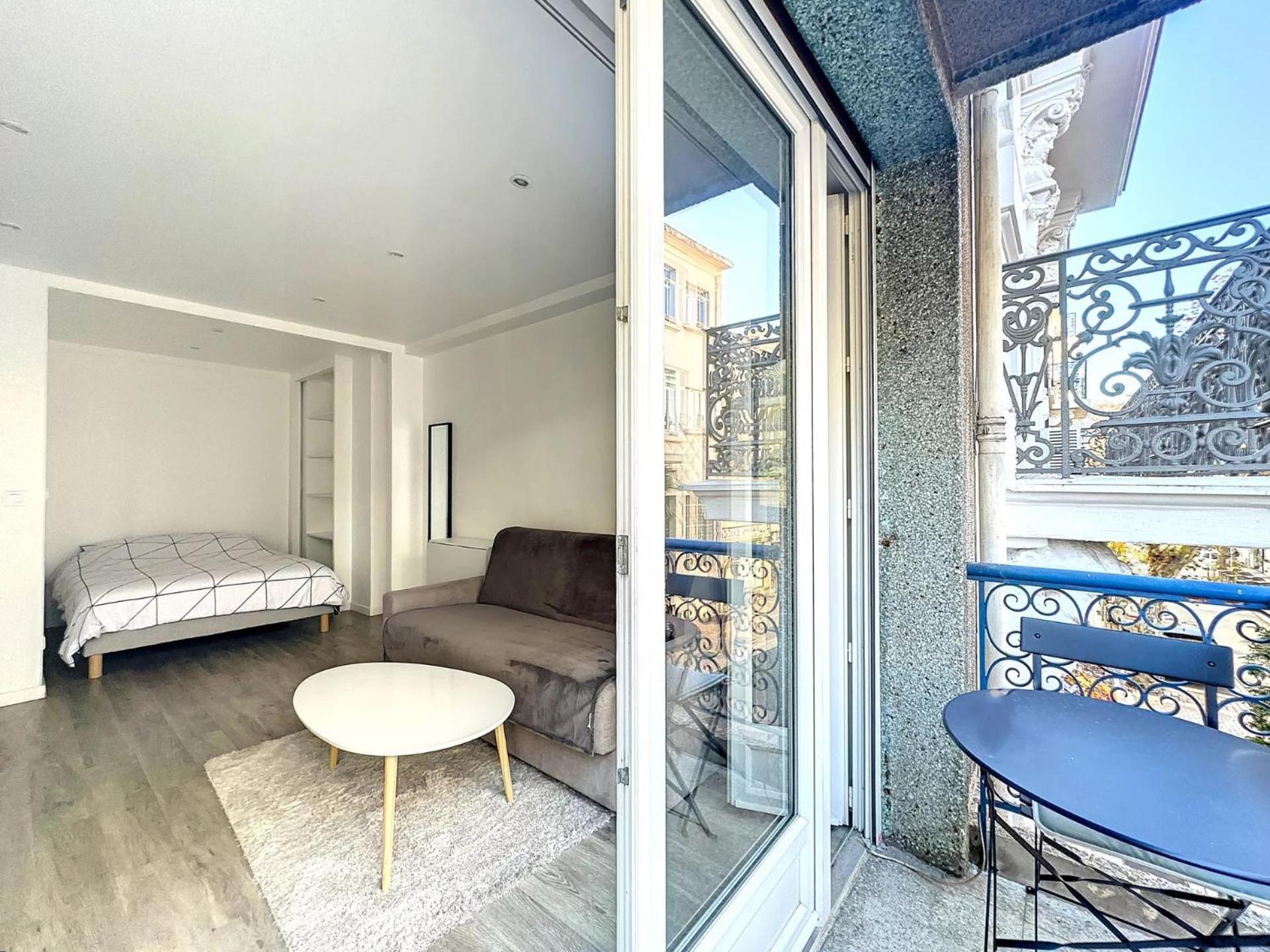 Apartment Superbe Avec Terrasse Centre-ville Et A 5 Min