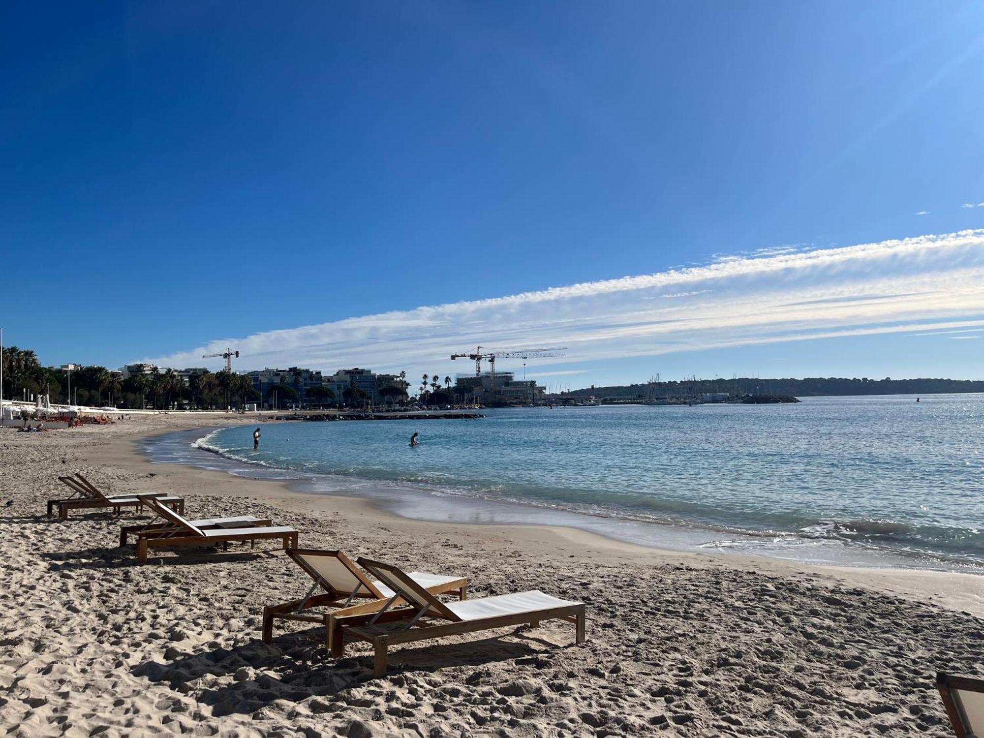 Appartement Superbe Vue Av. Piscine Et Tennis Cannes