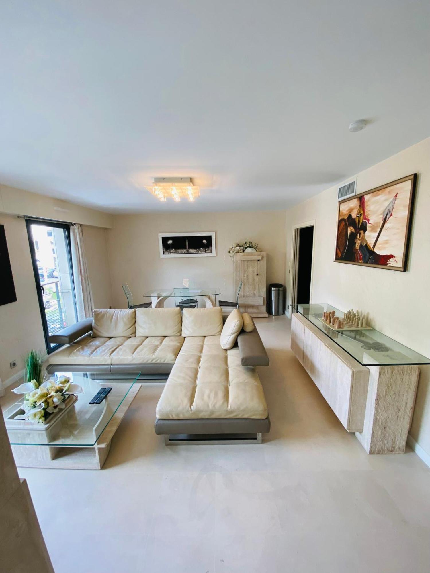 Carlton Riviera Aparthotel Cannes