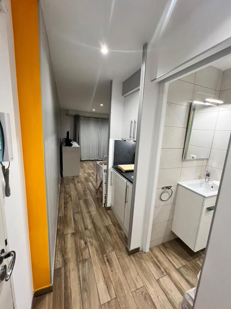 Cosy Center - Rue D'antibes - 200m Plage- Clim - Wifi - Unique Cannes
