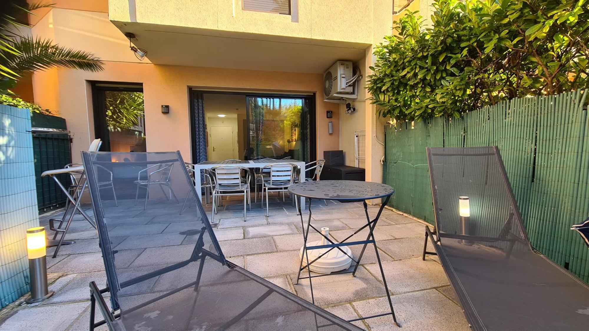 Conseil Immo -residence Avec Piscine, Avec Terrasse Pour 4 Personnes