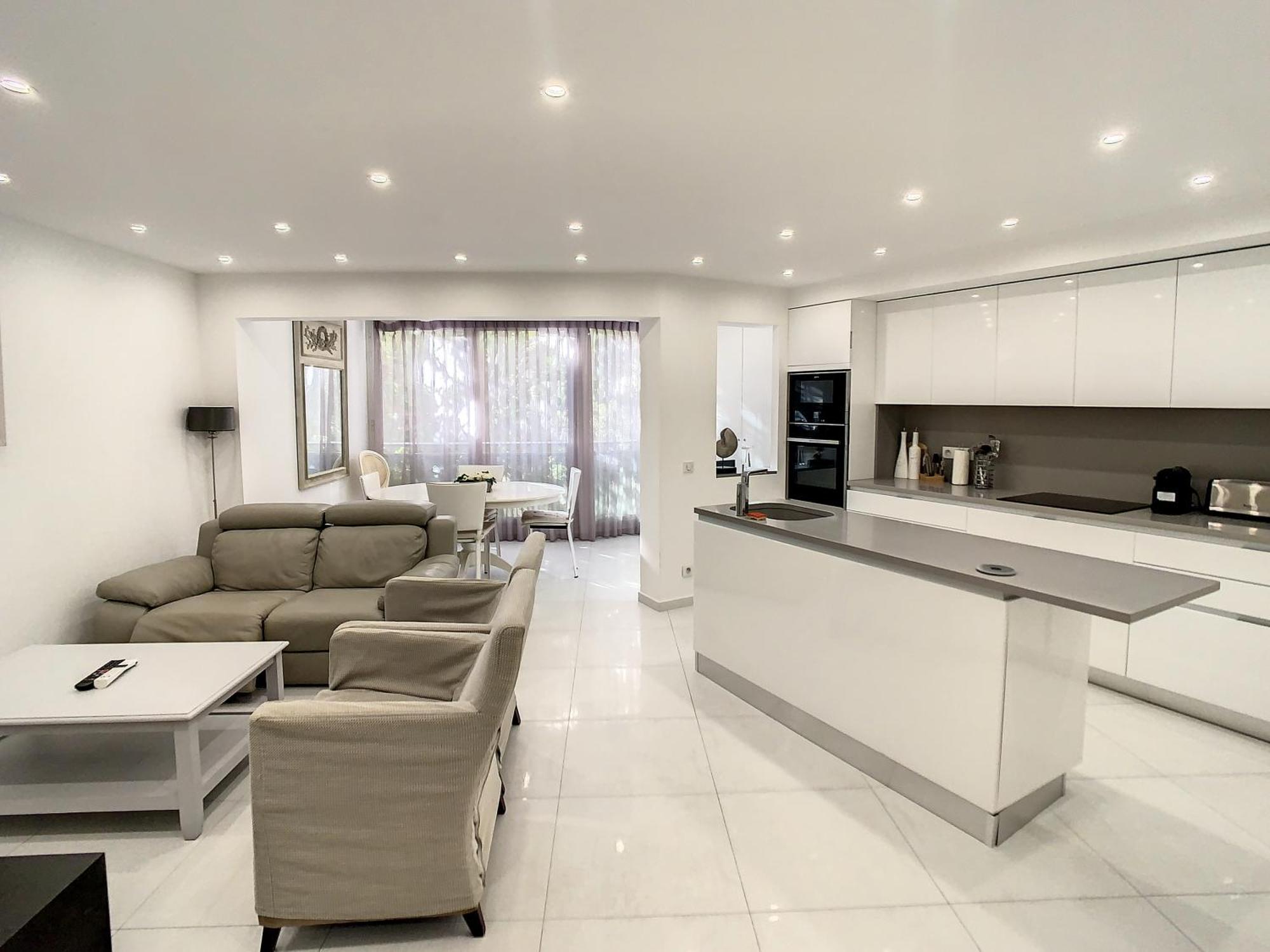 Appartement De Standing Centre *
